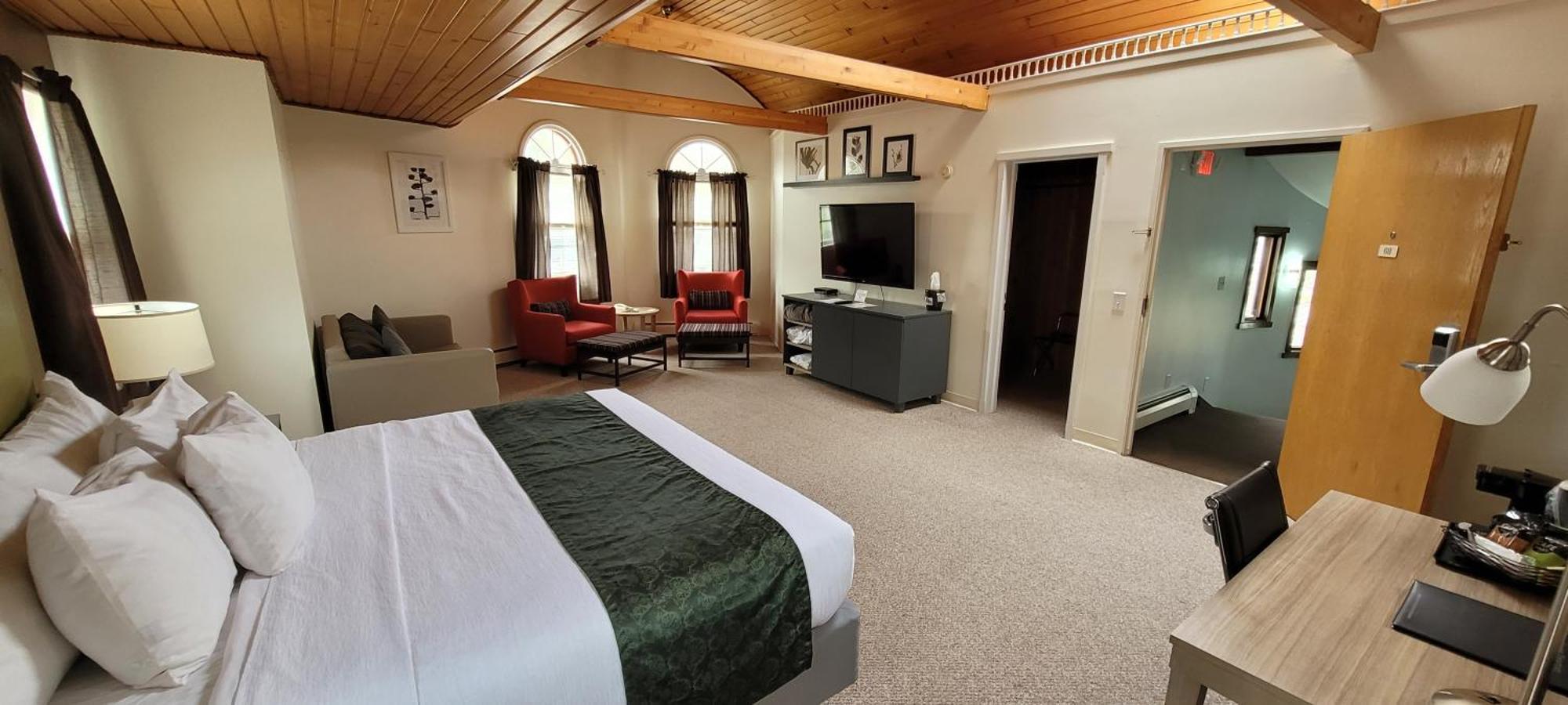 Pictured Rocks Inn And Suites Munising Exterior foto